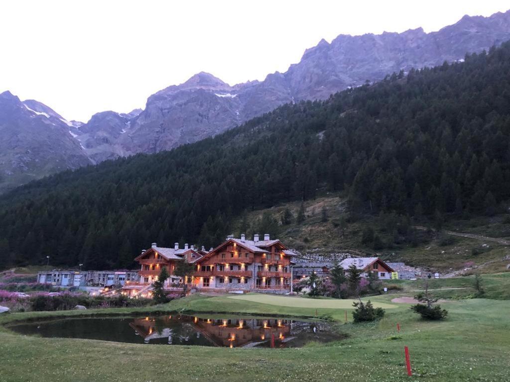 3 Chalets Aparthotel 브루일서비니아 외부 사진