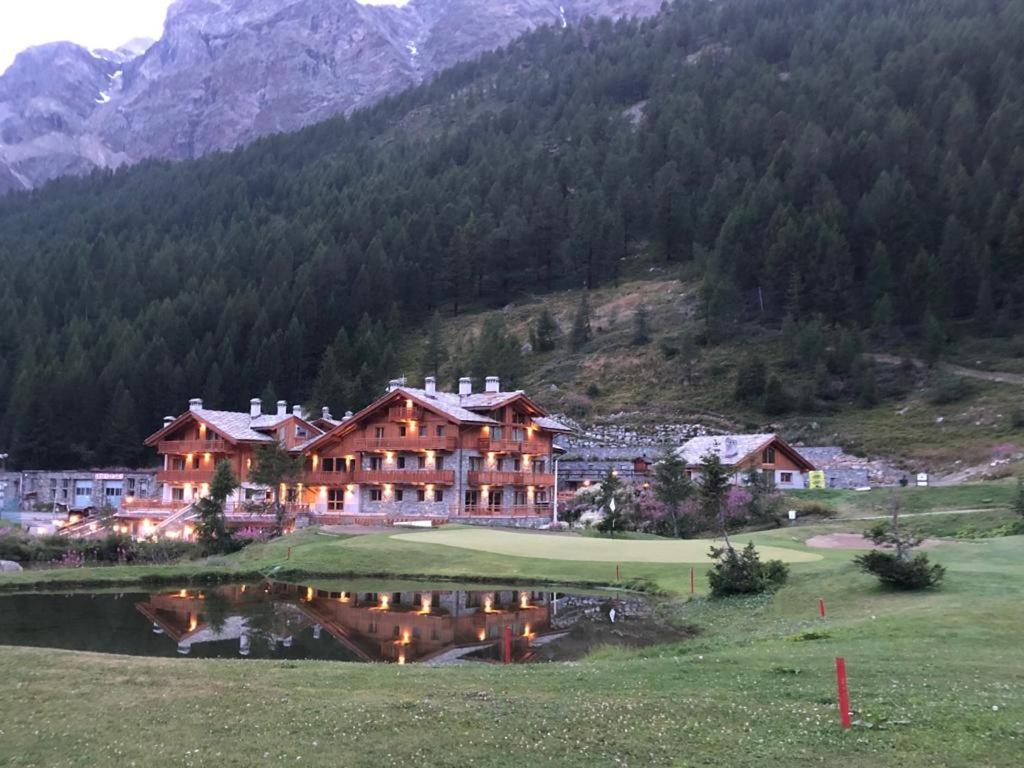 3 Chalets Aparthotel 브루일서비니아 외부 사진